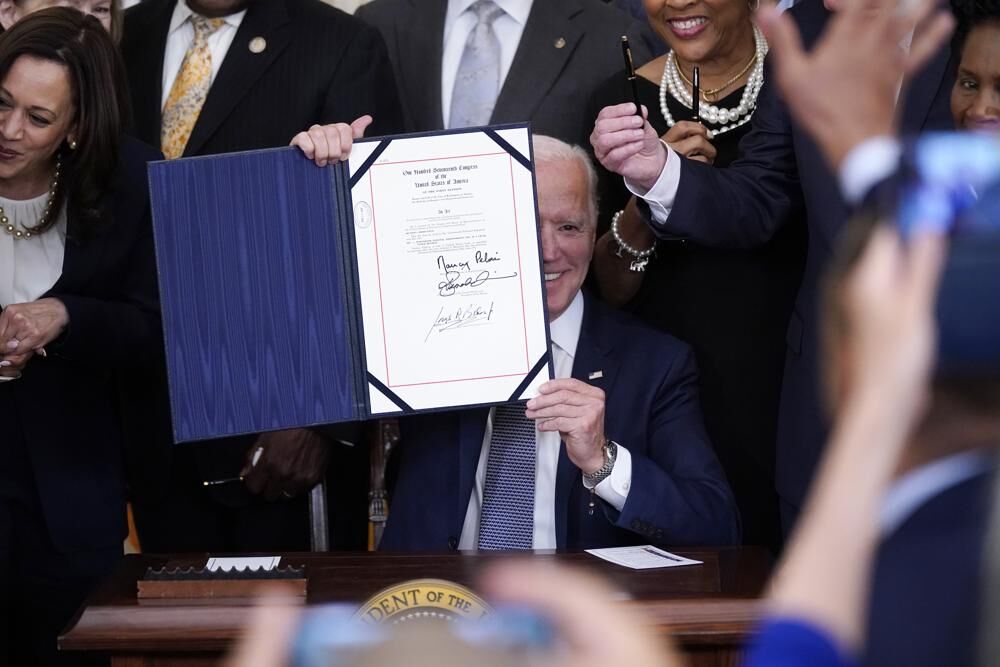 biden lifting